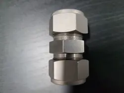 SWAGELOK SS-1210-6 STAINLESS STEEL 3/4