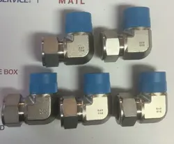 BRAND NEW SWAGELOK 1 MALE ELBOW CONNECTORS LOT OF 5 SS-16102-16