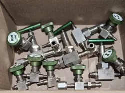  NUPRO ,MANUAL BELLOWS SEALED VALVE,  RARE LOT OF VARIOUS CONNECTIONS. 