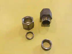 NEW SWAGELOK B-810-7-6 1/2