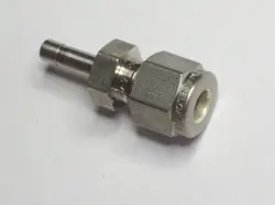 1 - SWAGELOK STAINLESS STEEL TUBE REDUCER, 1/4