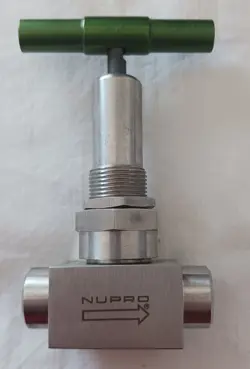 NUPRO / SWAGELOK VALVE SS-6BK-SW. NEW IN BOX.