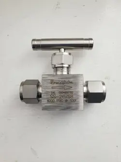 SWAGELOK SS-26VS8 NEEDLE VALVE STAINLESS STEEL 6000PSI