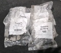 SWAGELOK SS-TBC16 LOT OF 7 STAINLESS CUSHIONED CLAMPS FOR 1