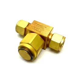 B-8TF-40 BRASS