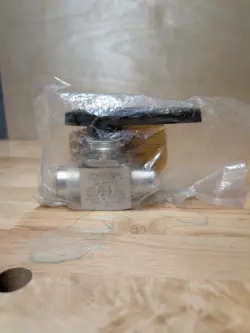 WHITEY SS-45TF8 SWAGELOK 316 STAINLESS STEEL 1-PIECE 40 SERIES BALL VALVE NPT