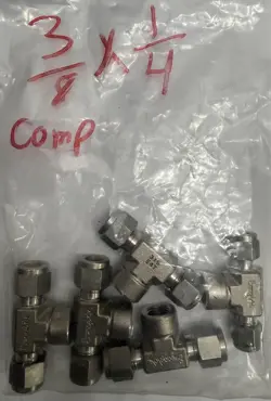 5 - SWAGELOK STAINLESS BRANCH TEE FITTING, 3/8
