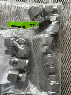 SWAGELOK SS-600-C, 3/8
