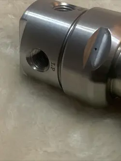 SWAGELOK KPR1DFC412A2000 PRESSURE REGULATOR