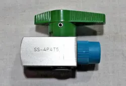 MPT 1/4IN FNPT