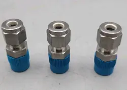 (LOT OF 2)  SWAGELOK STAINLESS CONNECTORS 1/4