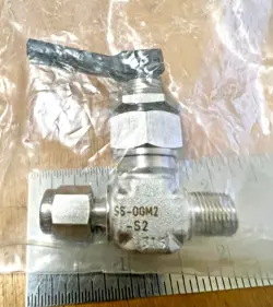NPT 1/8 SWAGELOK