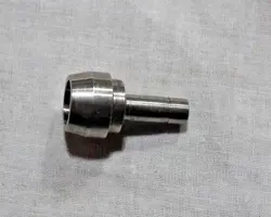 REDUCING PORT CONNECTOR