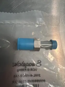 FLOW VCR FITTING