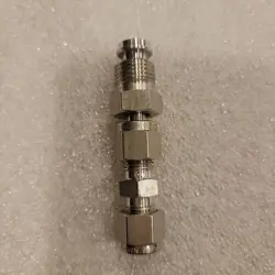 SWAGELOK SS-400-6 STAINLESS STEEL UNION FITTING, 1/4