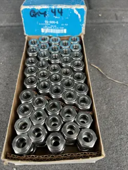 SWAGELOK SS-600-6