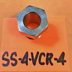 SS-4-VCR-4