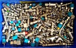 GAUGES VALVES