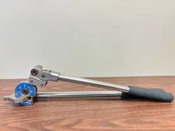 SWAGELOK MS-HTB-6T 3/8 IN. HAND TUBE BENDER 15/16 IN. BEND RADIUS 