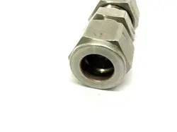 SWAGELOK SS-810-6 STAINLESS