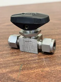 SWAGELOK SS-43S6   3/8