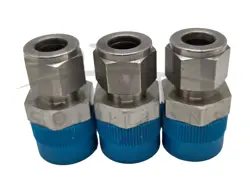 NEW SWAGELOK SS-810-1-12 SS MALE CONNECTOR 1/2 TUBE OD X 3/4 MNPT ( LOT OF 3 )