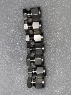 7 COUNT Z 8MM SWAGELOK CAPS SS-8M0-C, METRIC 316 FITTINGS