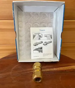 SWAGELOK BRASS UNION
