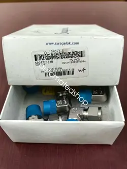 NEW SWAGELOK SS-10M0-2-6