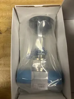 SWAGELOK 316L STAINLESS STEEL HIGH PURITY BELLOWS SEALED VALVE