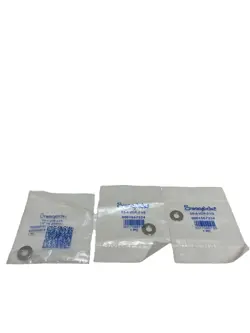 SWAGELOK SS-4-VCR-2-VS GASKET FACE SEAL FITTING LOT OF 3 NEW IN PACKAGING