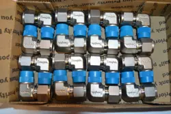 (QTY. 16) SWAGELOK STAINLESS STEEL TUBING FITTINGS, 1/2