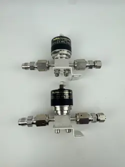FUJIKIN INCORPORATION O.P.O.4-0.6 MPA TYPE N.C W/ SWAGELOK 316 VCR 2XK