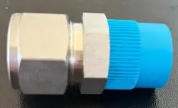 SWAGELOK SS TUBE FITTING, MALE CONNECTOR, 1/2 IN. TUBE OD X 1/2 IN. SS-810-1-8