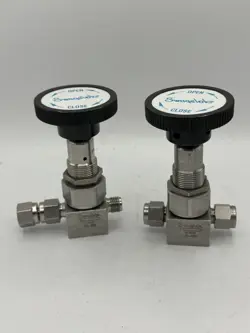 LOT OF 2 SWAGELOK SS-4BK  STAINLESS STEEL BELLOWS SEALED VALVE 1/4” MALE FITTING