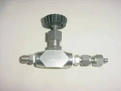 HOKE 316 STAINLESS STEEL SS NEEDLE VALVE 2335F2Y WITH SWAGELOK FITTINGS