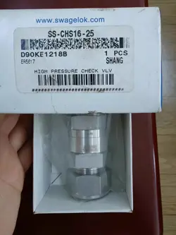 1PC NEW SWAGELOK SS-CHS16-25 ONE-WAY VALVE SHIPPING DHL