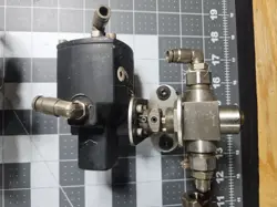 PNEUMATIC SPRING