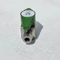 SS-6P6T PLUG