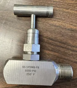 WHITEY SWAGELOK SS NEEDLE VALVE