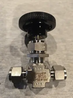 MANUAL STAINLESS VALVE
