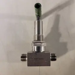 SWAGELOK STAINLESS STEEL BELLOWS SEALED VALVE SS-6BG 3/8