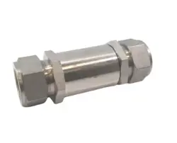 SWAGELOK SS-16C-1.   1