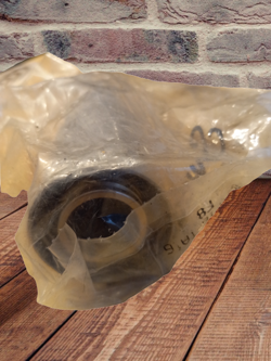 THERMOPLASTIC HOSE END