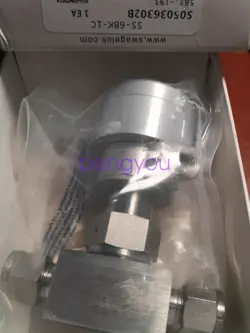 1PC NEW SWAGELOK SS-6BK-1C PNEUMATIC VALVE BRAND NEW FEDEX OR DHL