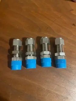 SWAGELOK SS-600-11-6 TUBE FITTINGS