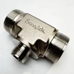 SWAGELOK - 1