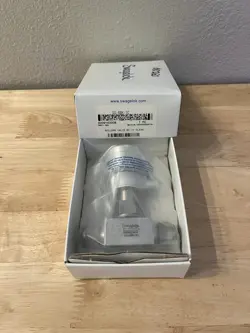 SWAGELOK BELLOWS VALVE SC-11 CLEAN PN: SS-6BK-1C