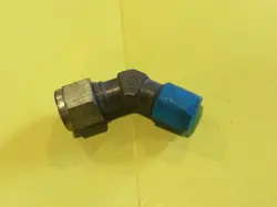 NEW CRAWFORD/SWAGELOK B-600-5-4 BRASS 3/8