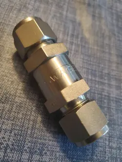 SWAGELOK SS POPPET 6000 PSIG 413 BAR CHECK VALVE 1 2 INCH P N SS-CHS8-1